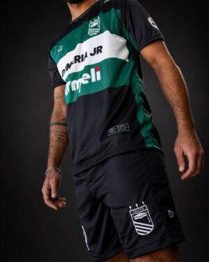 Equipo fútbol básico personalizado